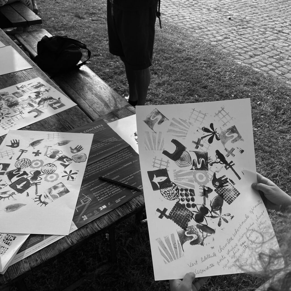 la-clac - carré - gris